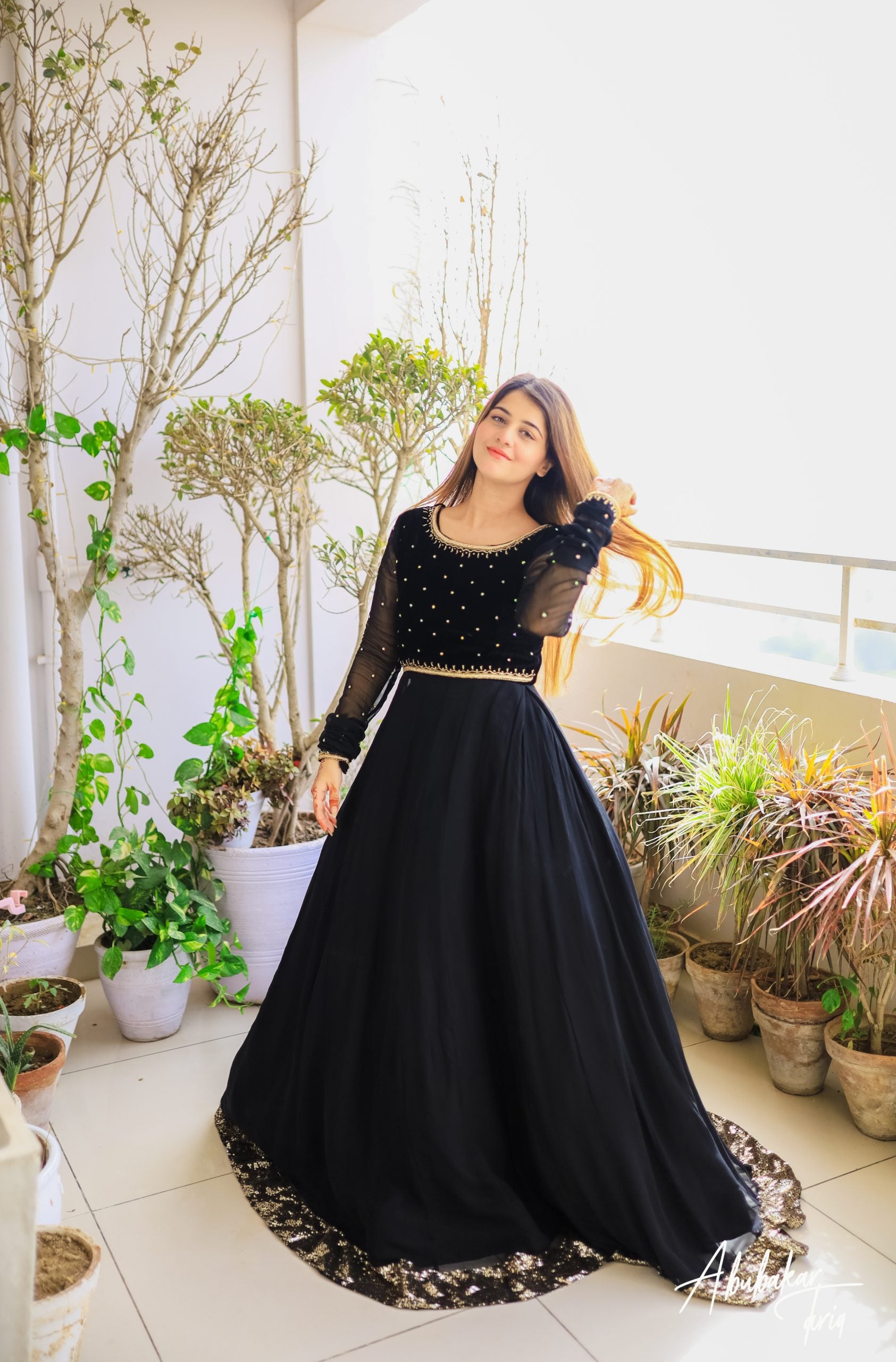 Hand Embellished Maxi Black - Color