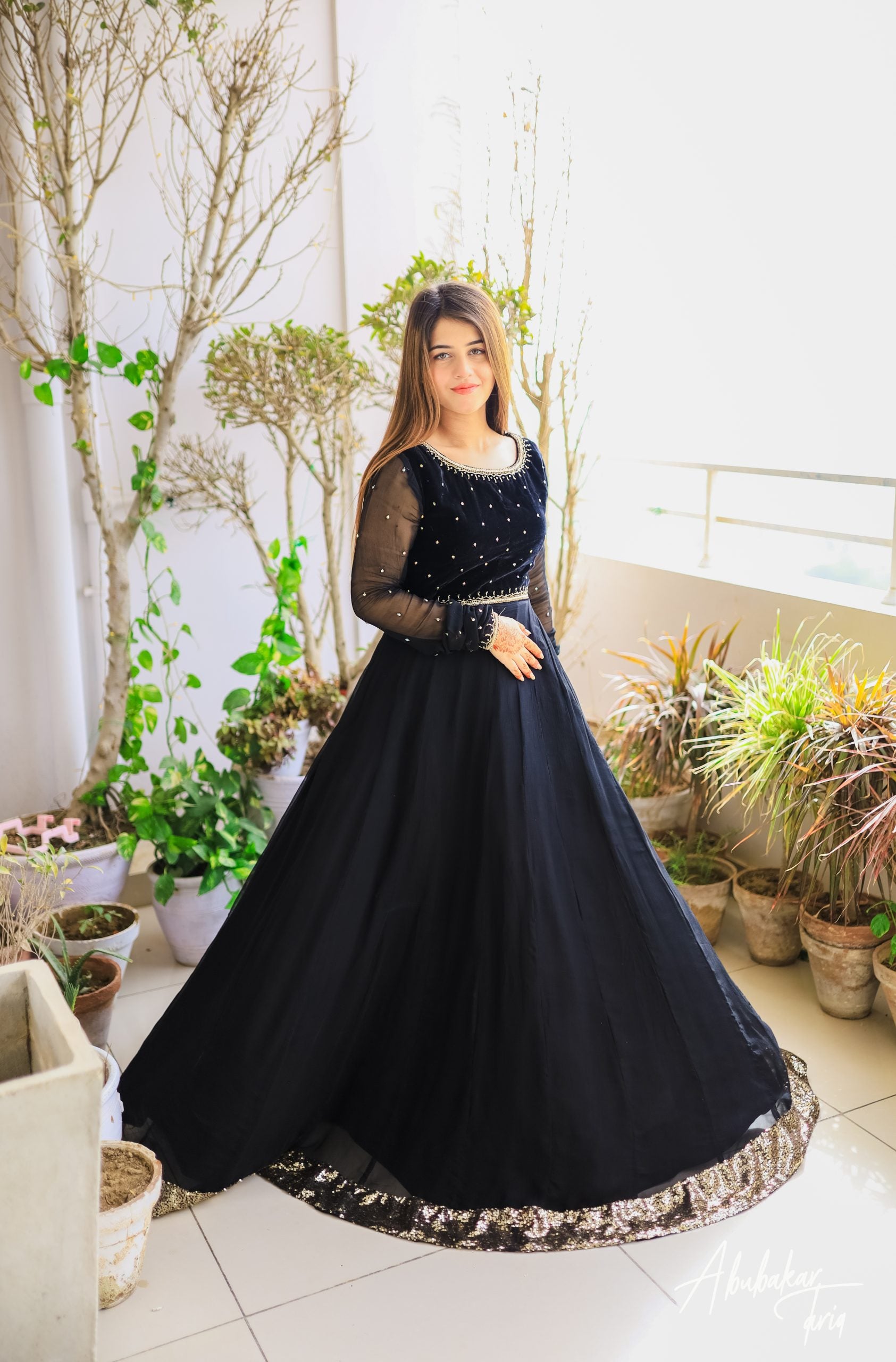 Hand Embellished Maxi Black - Color