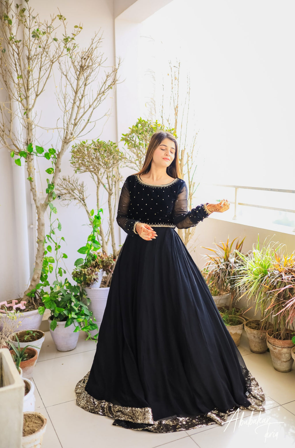 Hand Embellished Maxi Black - Color