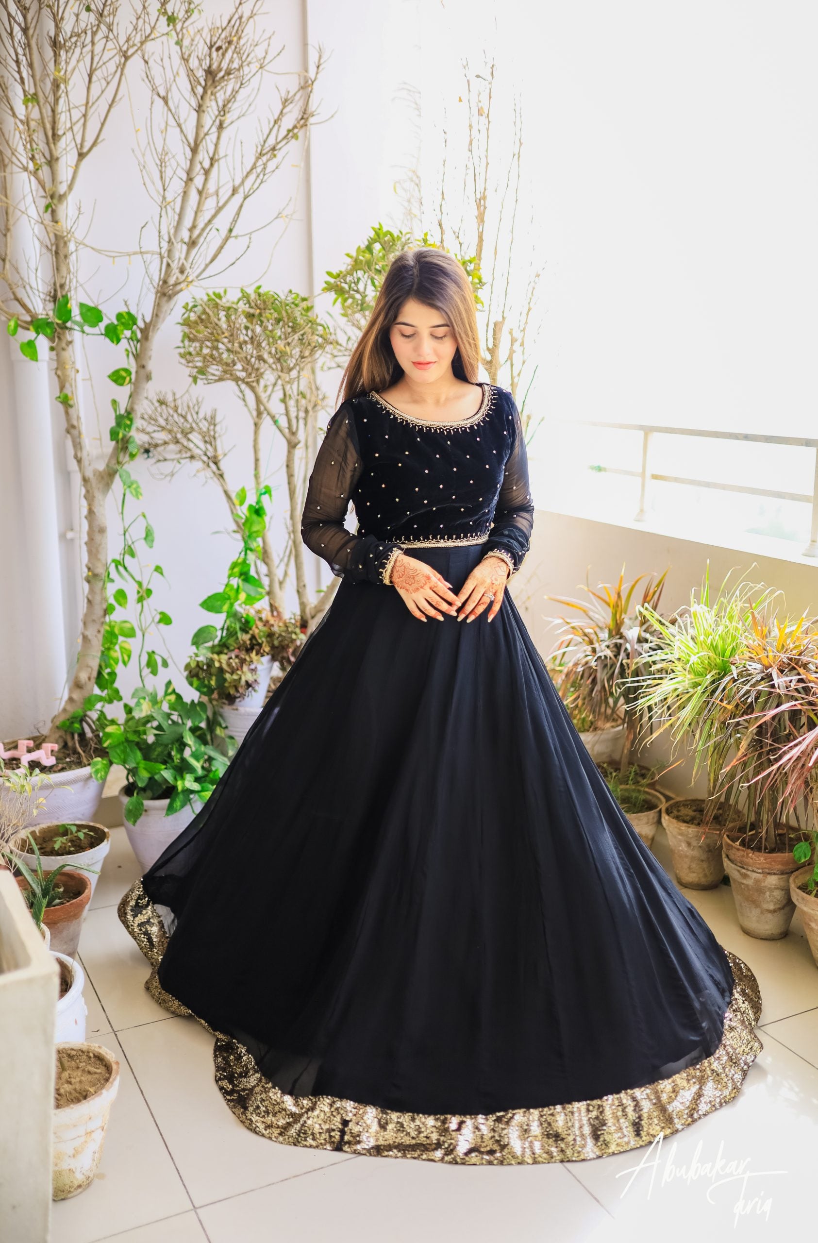 Hand Embellished Maxi Black - Color