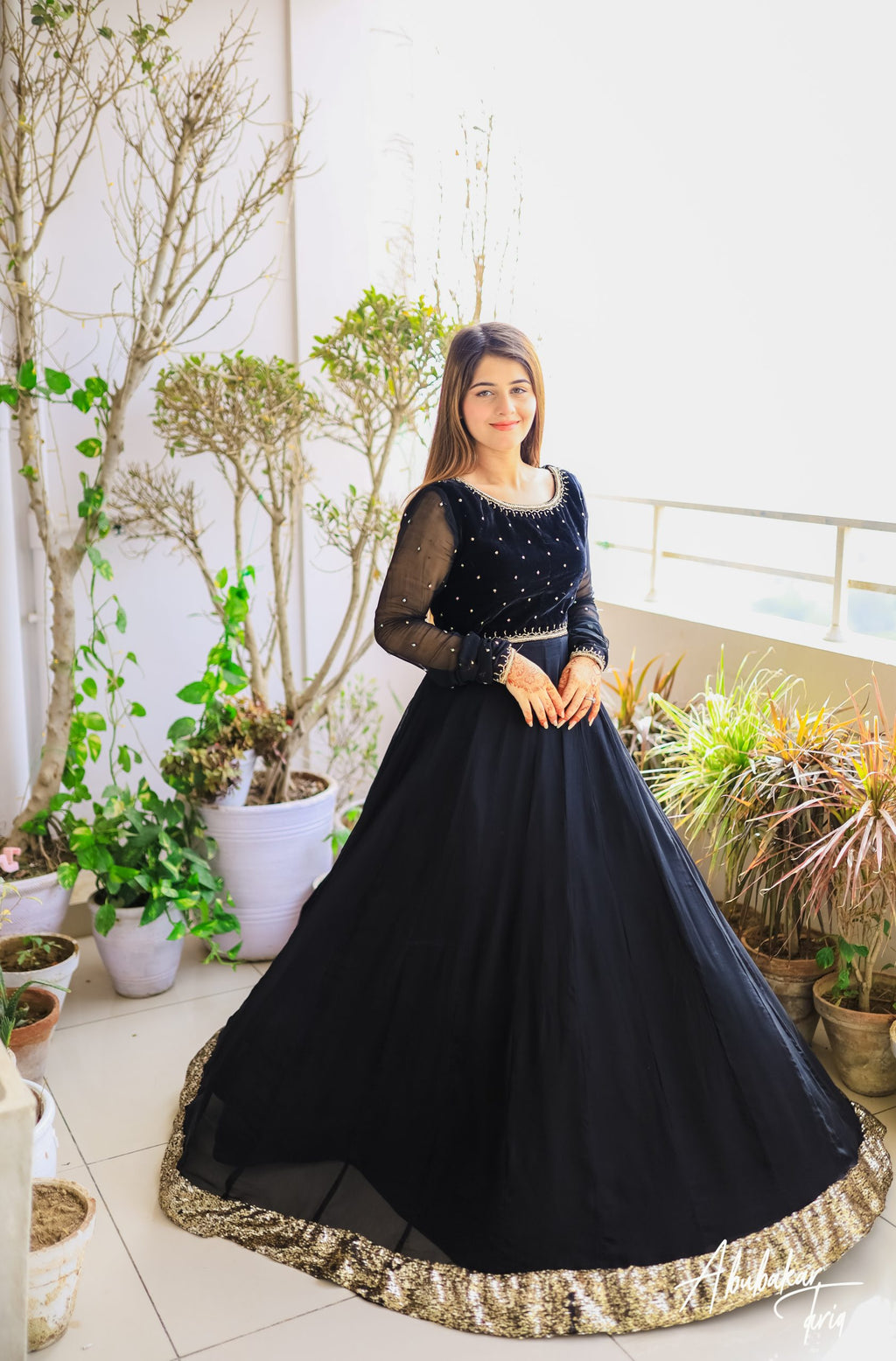 Hand Embellished Maxi Black - Color
