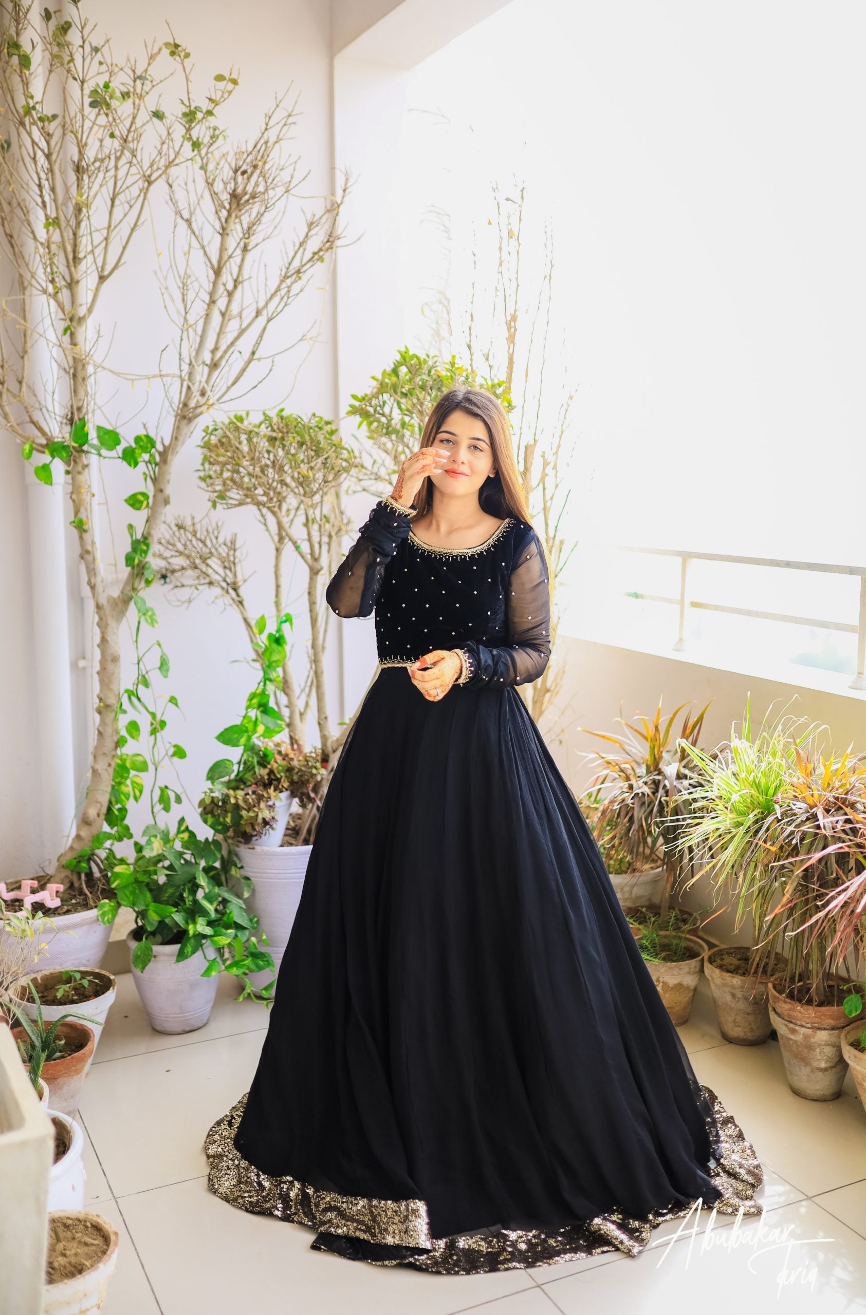 Hand Embellished Maxi Black - Color
